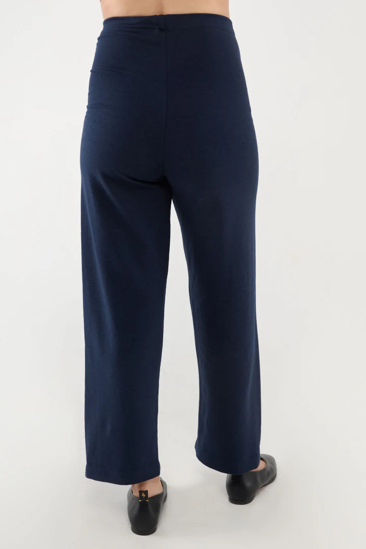 Everyday Crop Pant - Image 9