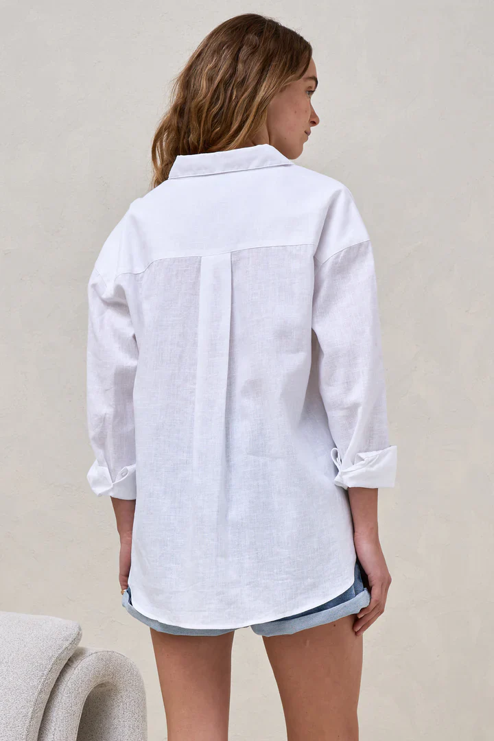 Timeless Relaxed Linen Shirt - Image 8