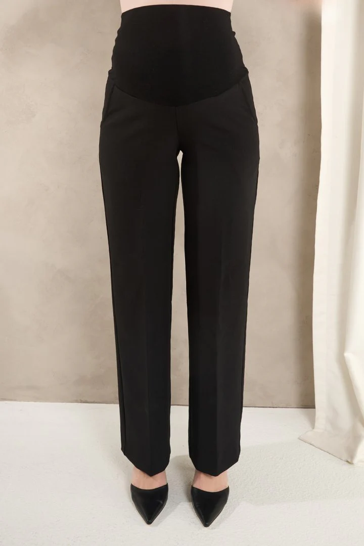 Relaxed Wide-Leg Trouser - Image 5